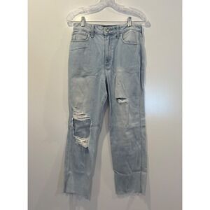 NWT Hollister Ultra High Rise Mom Jean Light Wash Distressed Size 26